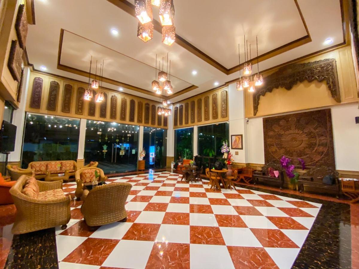 East Inn 15 Rayong - Sha Certified Экстерьер фото