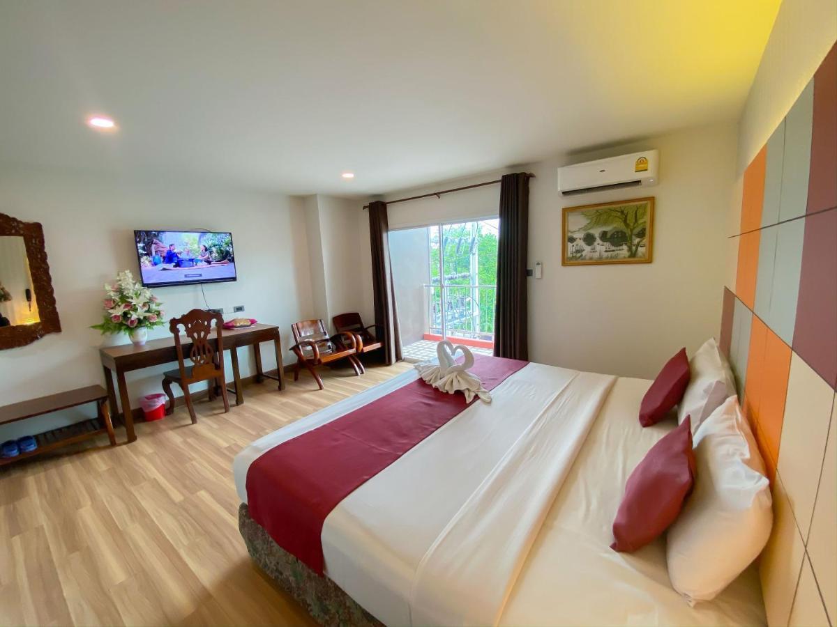East Inn 15 Rayong - Sha Certified Экстерьер фото