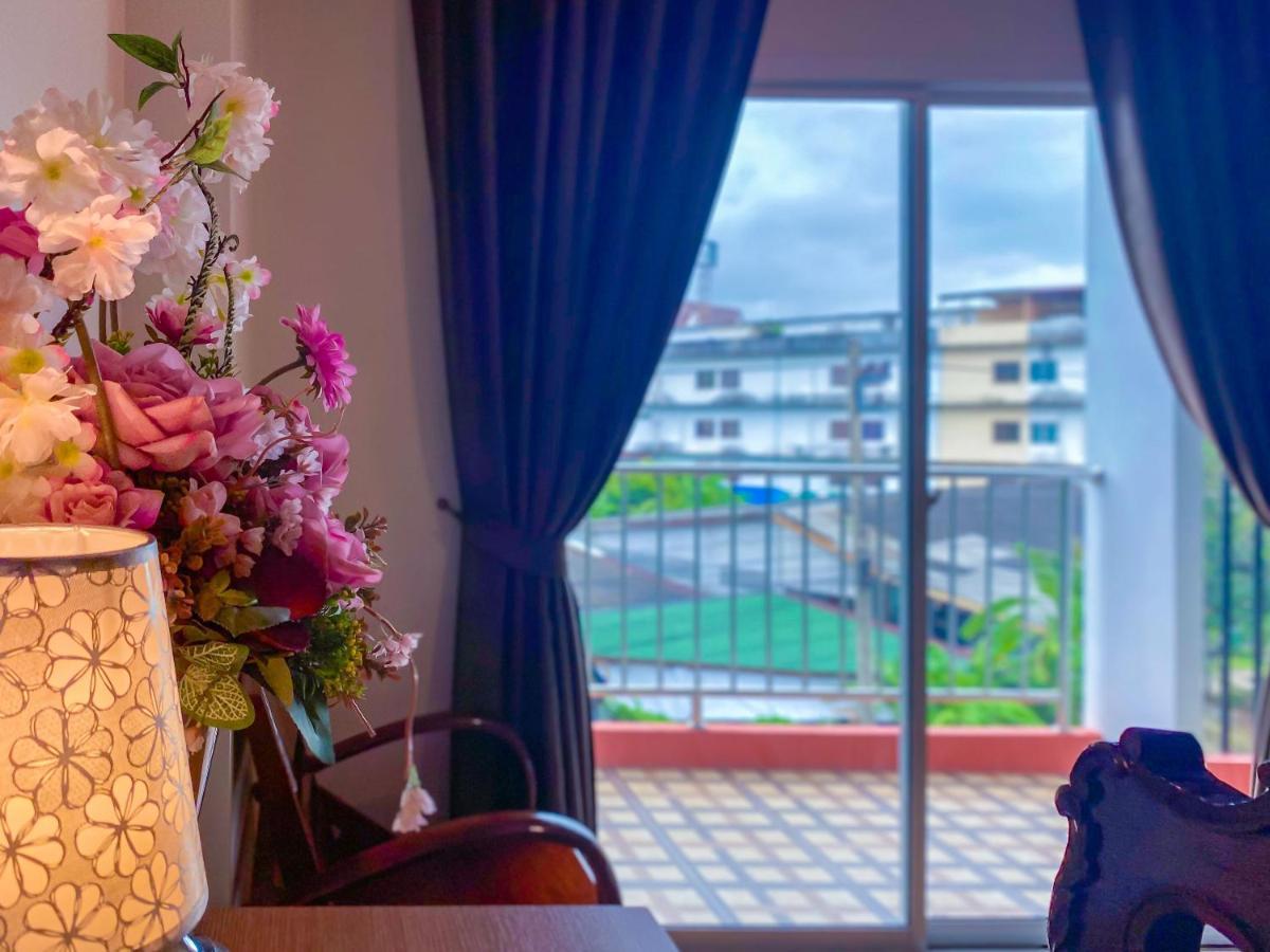 East Inn 15 Rayong - Sha Certified Экстерьер фото