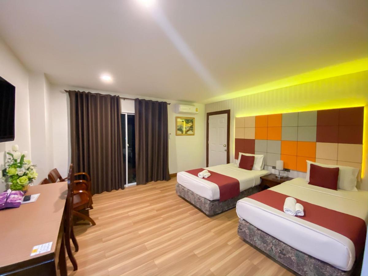 East Inn 15 Rayong - Sha Certified Экстерьер фото