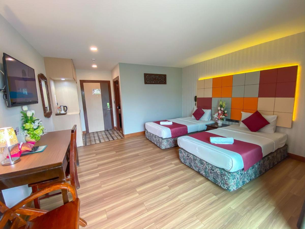 East Inn 15 Rayong - Sha Certified Экстерьер фото